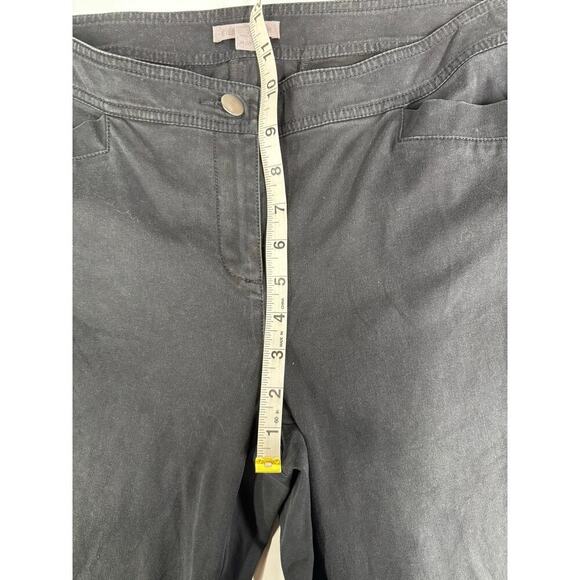 Eileen Fisher Cotton/Spandex Blend Black Chino Tapered Leg Pant Size Medium - Picture 8 of 11